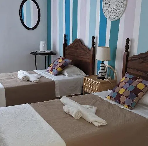 Turístico Dalmacia At-cc-00769 * Gata